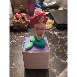 Grolier Collectibles Disney The Little Mermaid Ariel mini statue Purple Base NEW